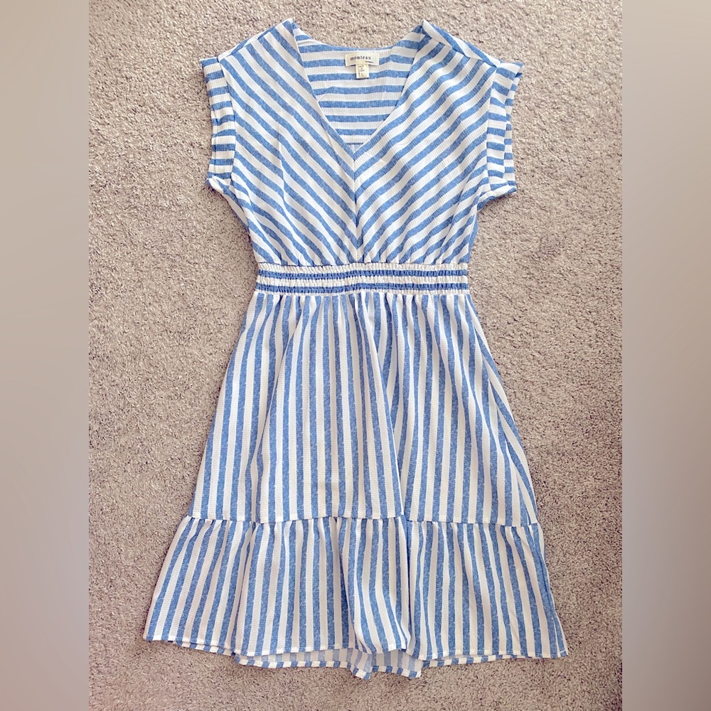 L - Women’s short sleeve summer dress